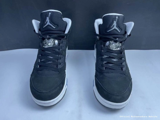 Official Maikesneakers JORDAN CT4838-011 5 OREO AIR 0721